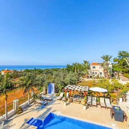 Villa Petrides Argaka